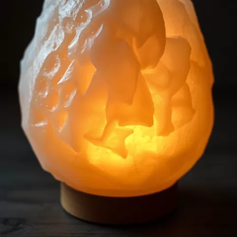 dlaczego lampa solna jest mokra